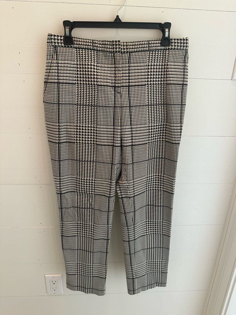 Theory Black & White Plaid Women’s Pants